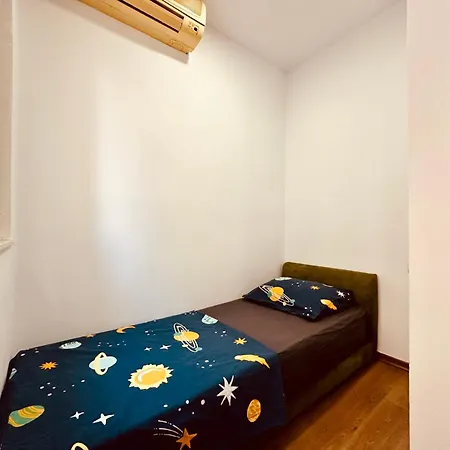 Sunrise Haven Center Апартаменты Тирана