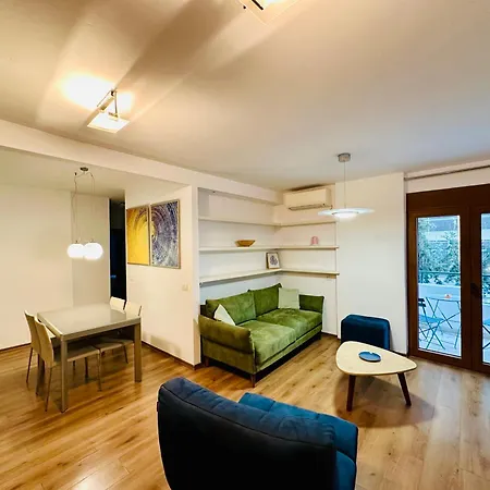 Апартаменты Sunrise Haven Center Тирана
