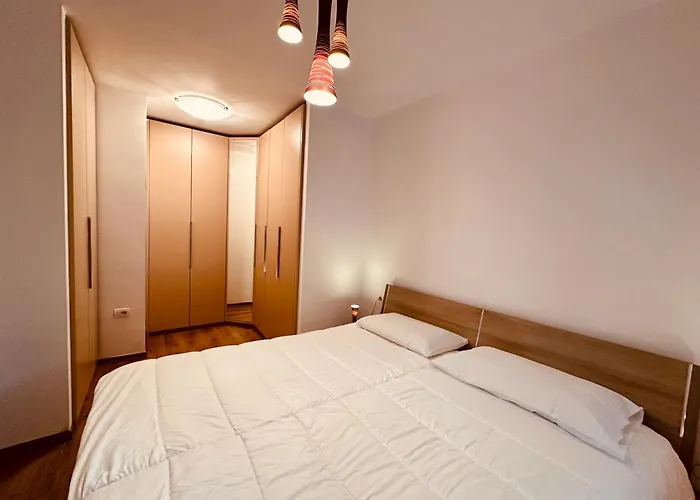 Sunrise Haven Center * Тирана